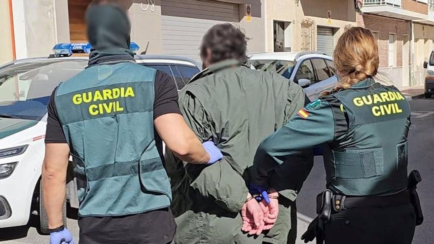 Detenido por una presunta agresión con arma blanca en un establecimiento hostelero de Arzúa