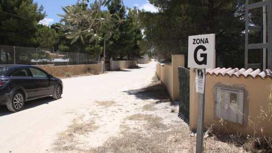 Imagen de una de las calles de la urbanización Finca Terol en Tibi.