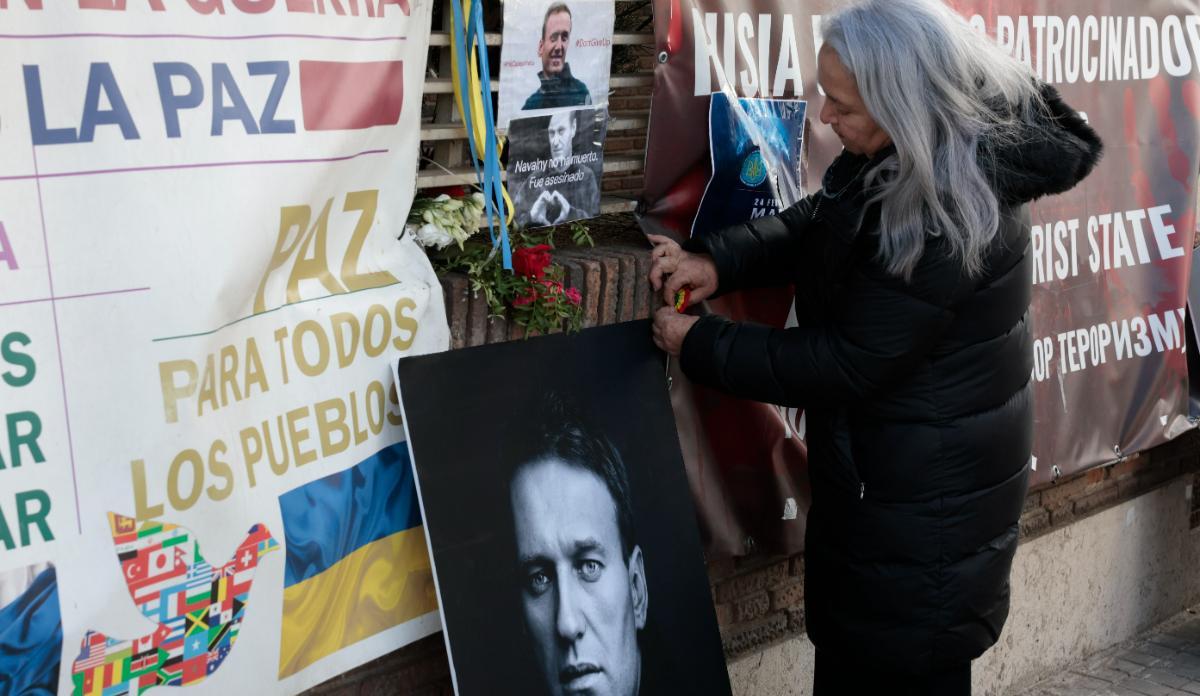 Exiliados rusos en Espa�a homenajean a Navalni..jpg