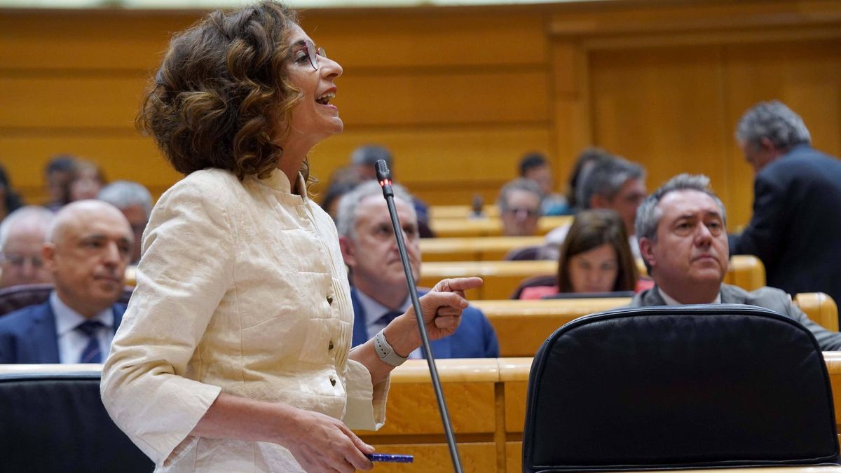 La vicepresidenta primera del Gobierno, María Jesús Montero, este martes durante la sesión de control al Gobierno en el Senado.