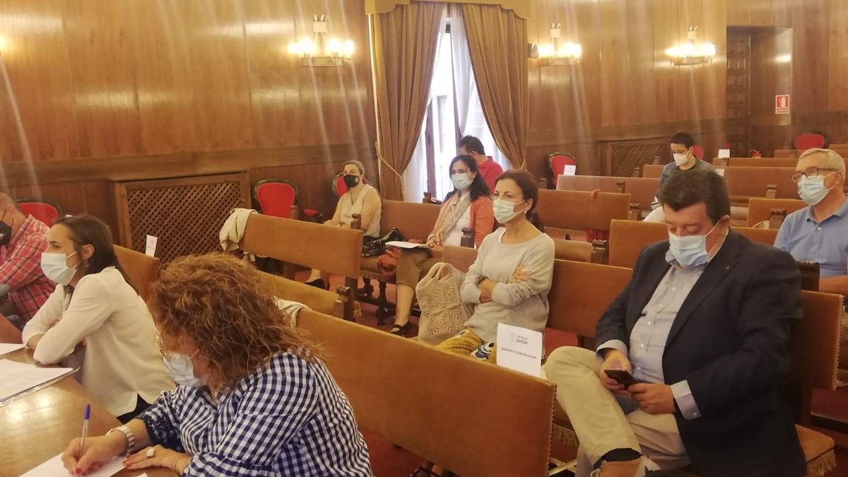 Reunión de la Diputación de Zamora con representantes de de los consejos reguladores de las Denominaciones de Origen, las Marcas de Garantía y las Indicaciones Geográficas Protegidas.