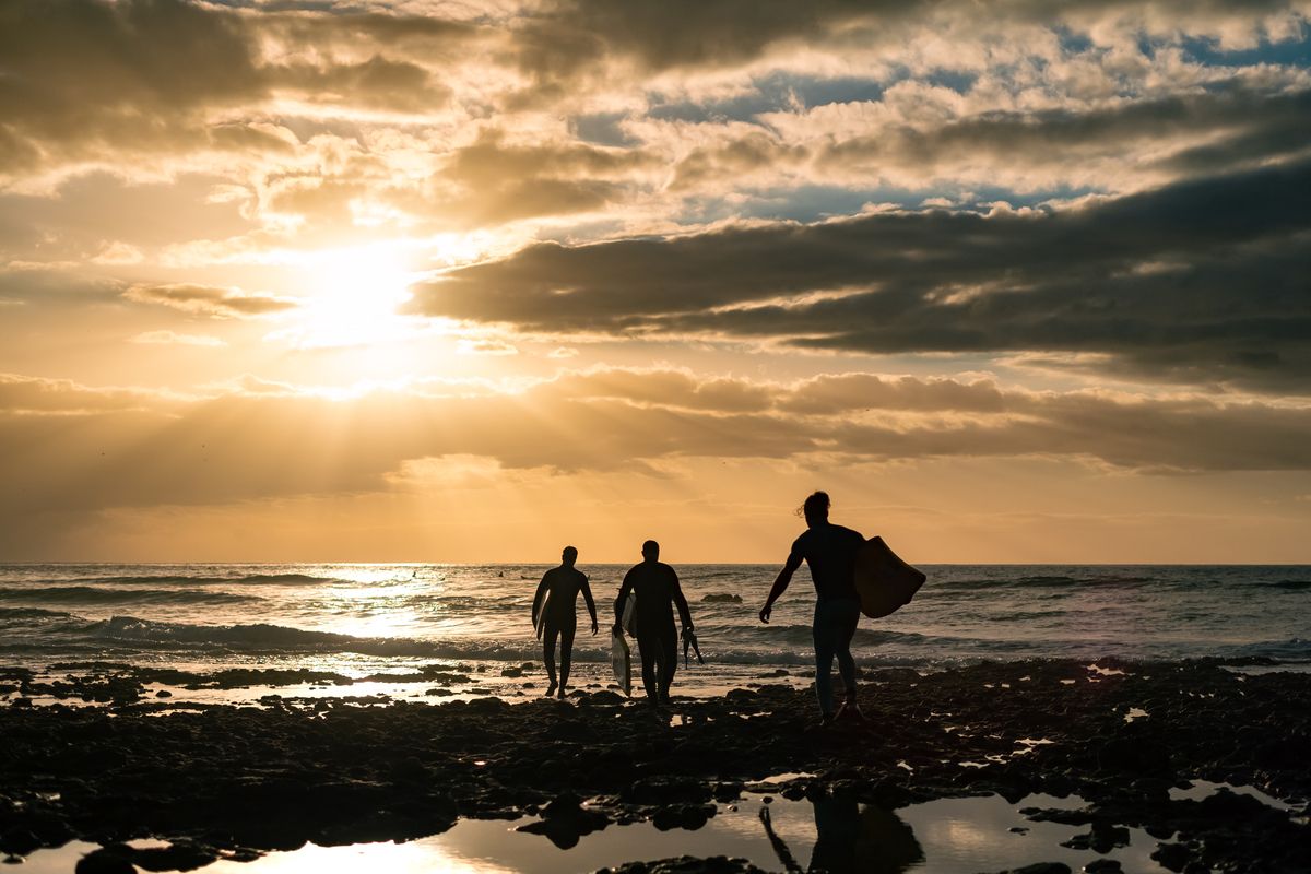 Arona no es una postal de verano: es un estilo de vida.