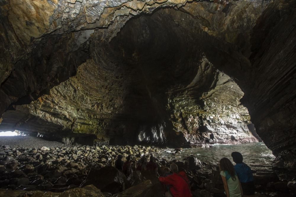 La Iglesiona que protege el Cantábrico