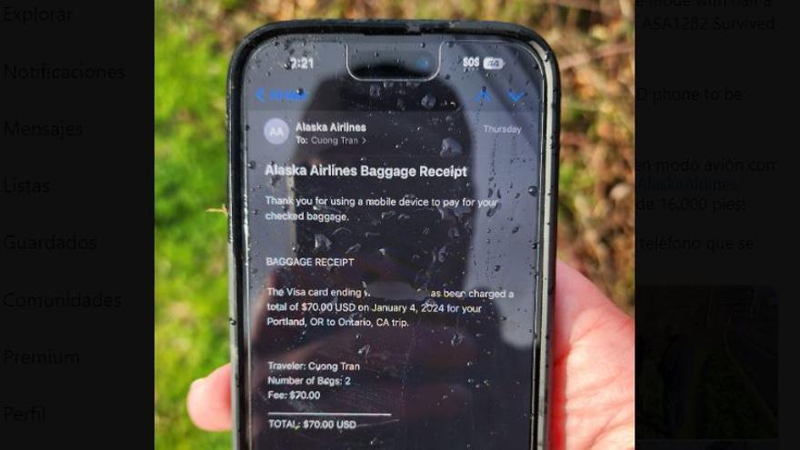 Encuentran un iPhone que cayó desde 5.000 metros de altura del Boeing que perdió la puerta... y sigue funcionando