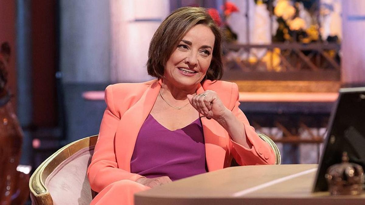 Pepa Bueno recuerda en ‘Al cielo con ella’ su pasado punki y reflexiona sobre la crisis del periodismo