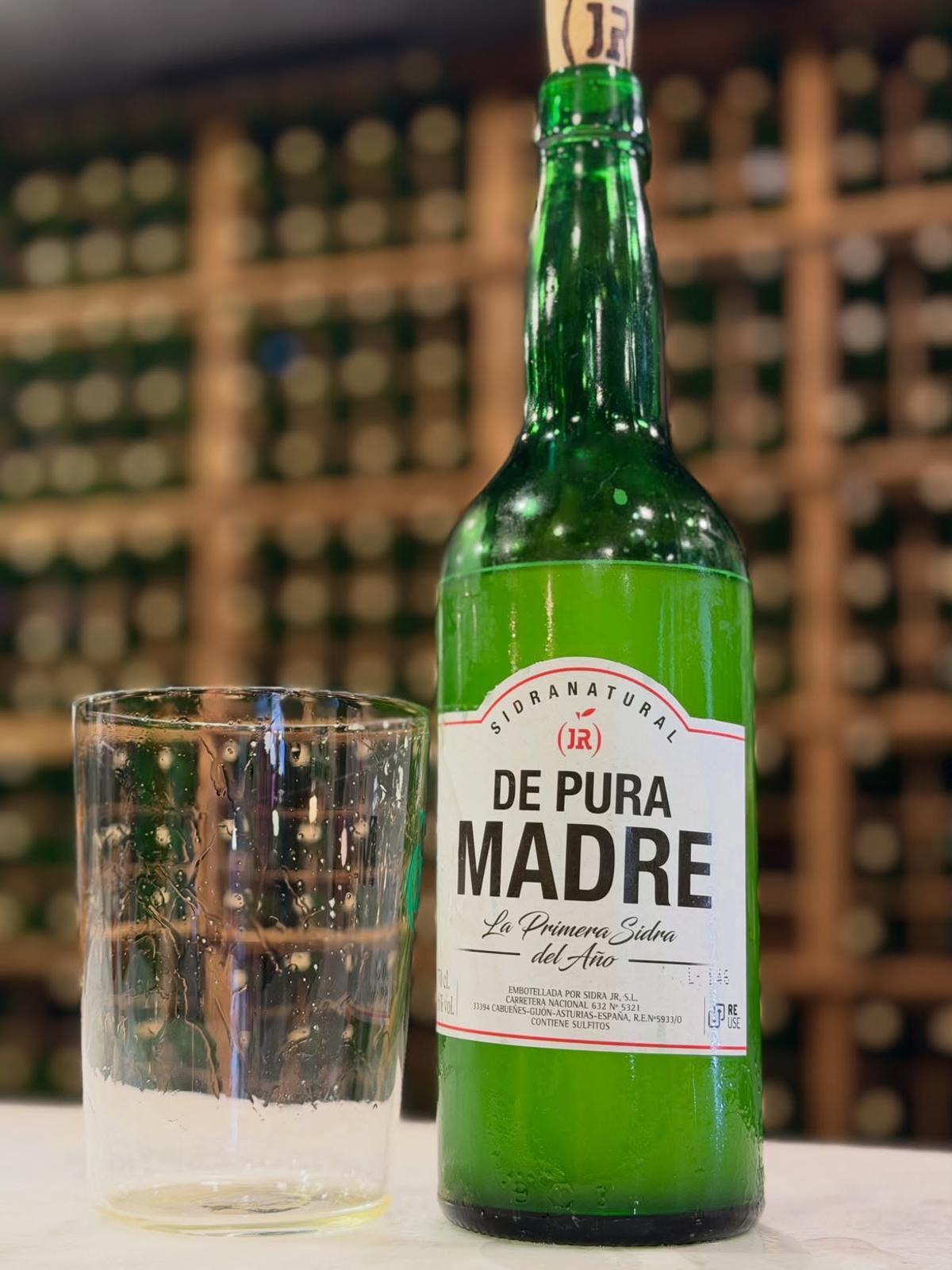 "De pura madre"