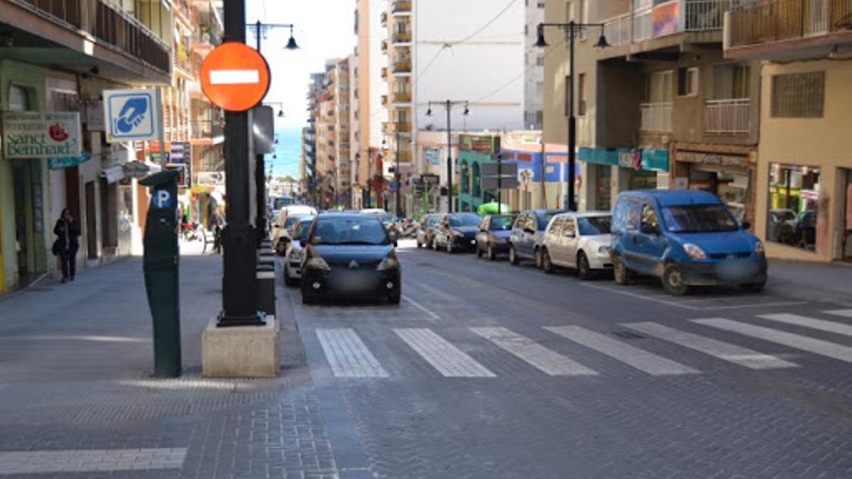 La avenida Gabriel Miró de Calp es una de las que cuenta con aparcamiento regulado