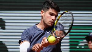 Carlos Alcaraz, en su estreno en Roland Garros