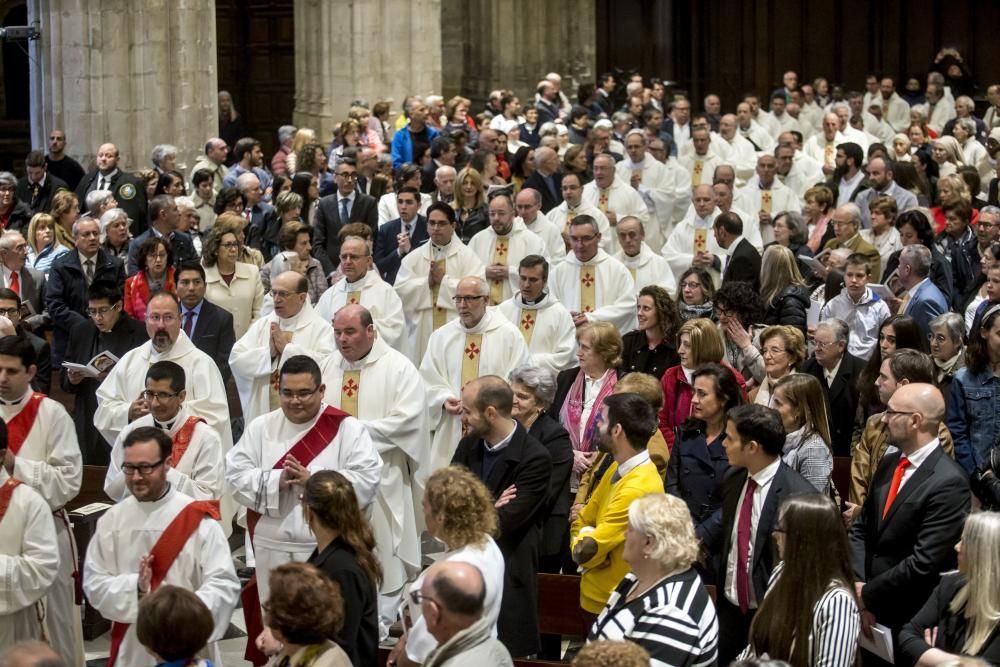 Ordenación de nuevos sacerdotes en la Catedral