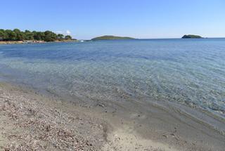 Imaginario de Ibiza: Los dos islotes de la playa verde