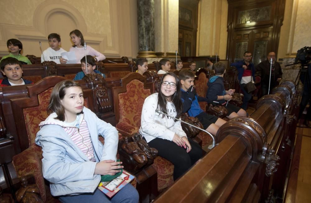 Pleno infantil sobre seguridad vial en A Coruña