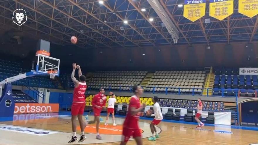 Entrenamiento del Casademont Zaragoza en Grecia