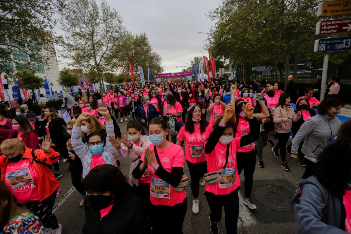 La Carrera de la Mujer recorre el distrito de Algirós