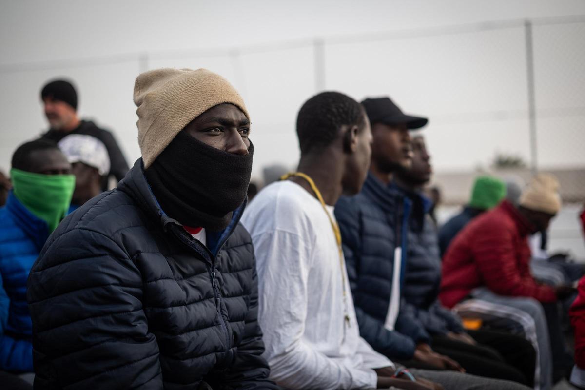 Así ha sido el encuentro del papa León XIV con migrantes de Las Raíces