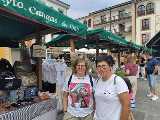 En imágenes: Mercado artesano de Cangas de Onís