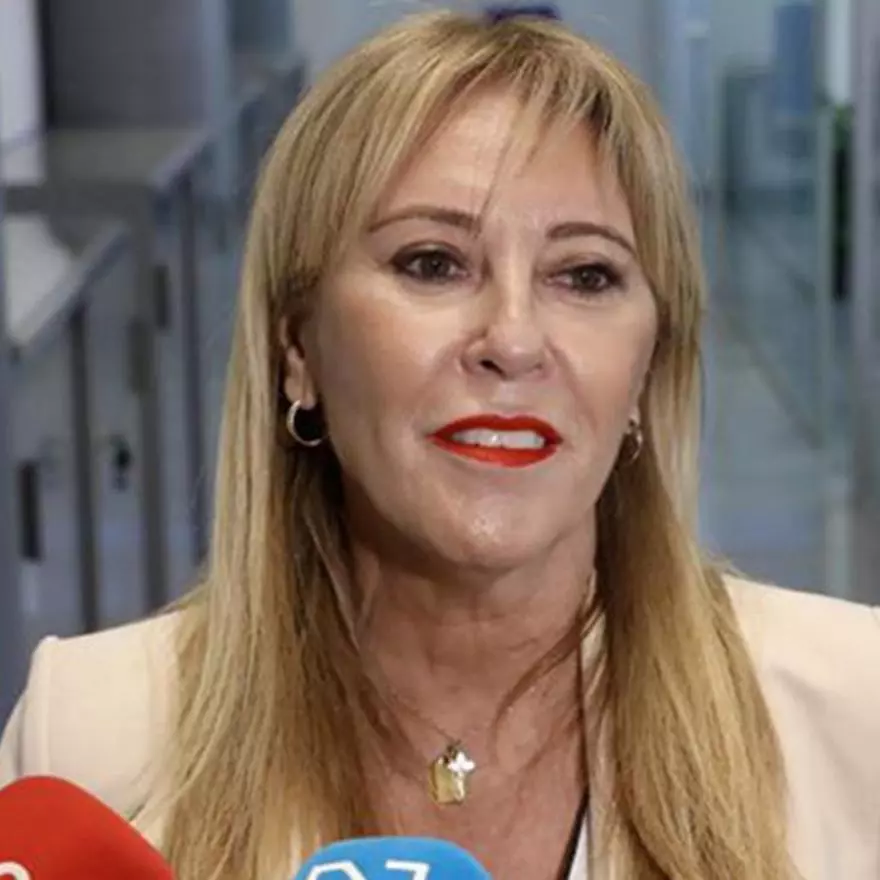 Carolina España Reina: Vicepresidenta tercera, consejera de Economía, Hacienda y Fondos Europeos, y portavoz del Gobierno