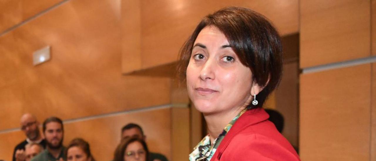 María Nogareda tras ser investida alcaldesa de Sada.  | // CARLOS PARDELLAS
