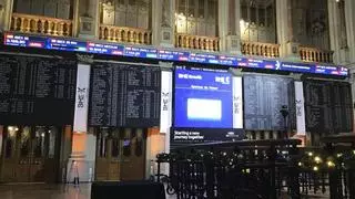 El Ibex 35 recupera los 8.300 enteros tras subir casi medio punto en la apertura