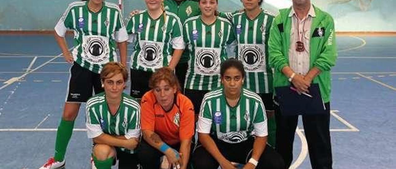 Plantilla del Lenense Proinastur femenino.