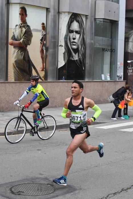 Búscate en la galería de la Coruña 21