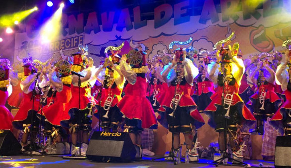 Las críticas si son con besos duelen mucho menos