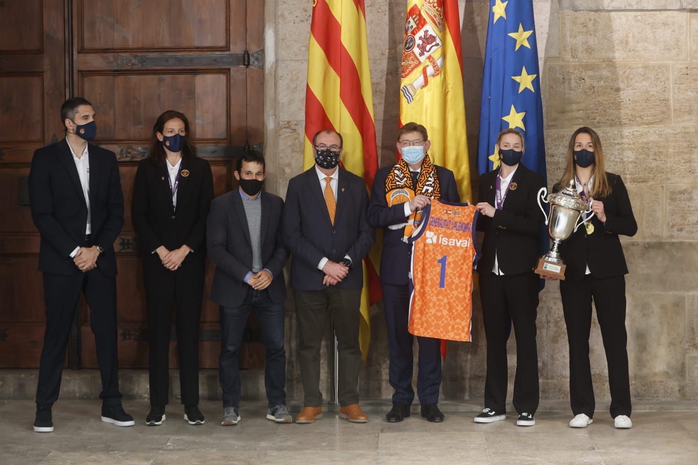 Las fotos del acto de celebración de la Eurocup Women