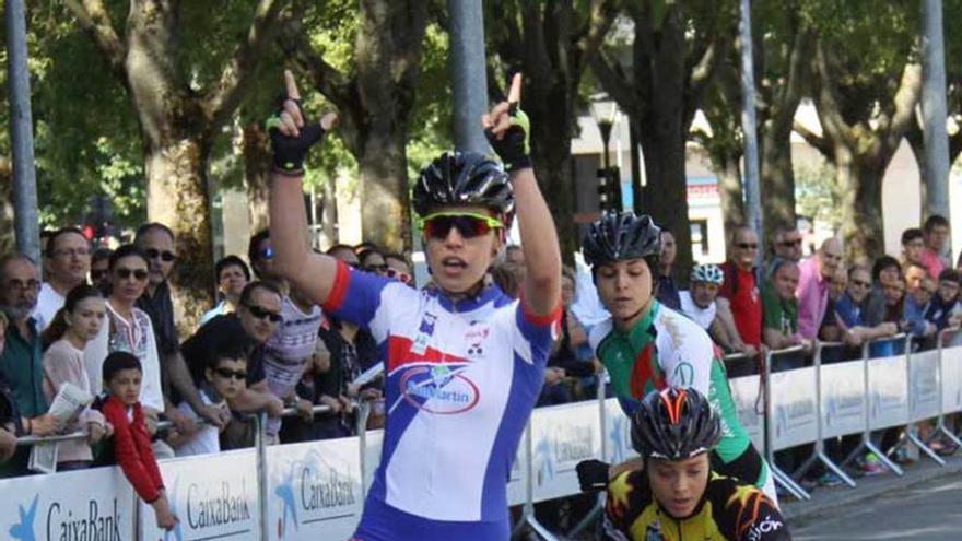 Nerea Nuño se impone en una de las carreras.