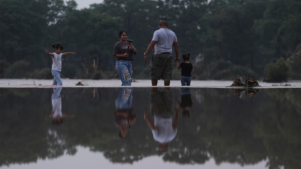 Al menos 29 muertos, 9 de ellos menores, y más de 20 niñas de un campamento desaparecidas por graves inundaciones en Texas