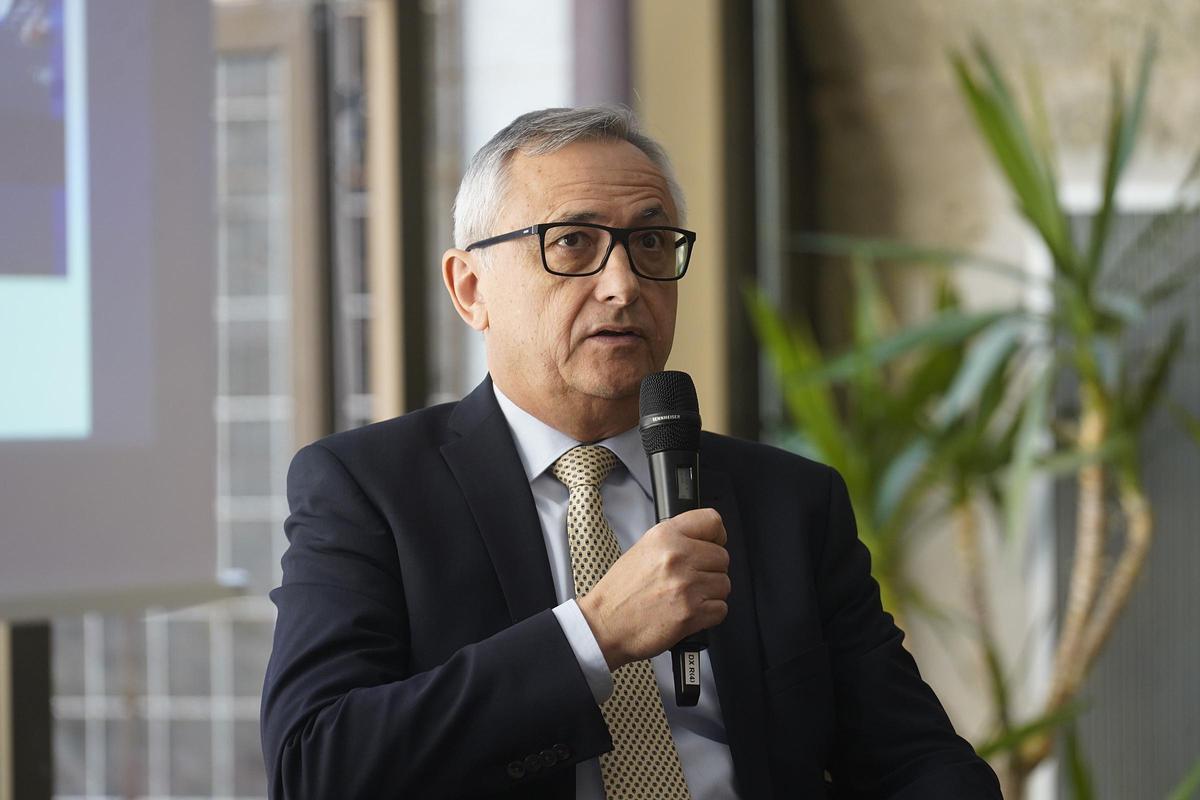 Agustí Codina, director general de Med Playa, durant una jornada sobre turisme i sector hoteler a Calonge