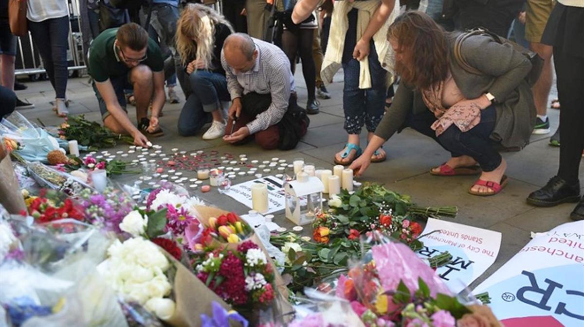 Les cares de la tragèdia de Manchester