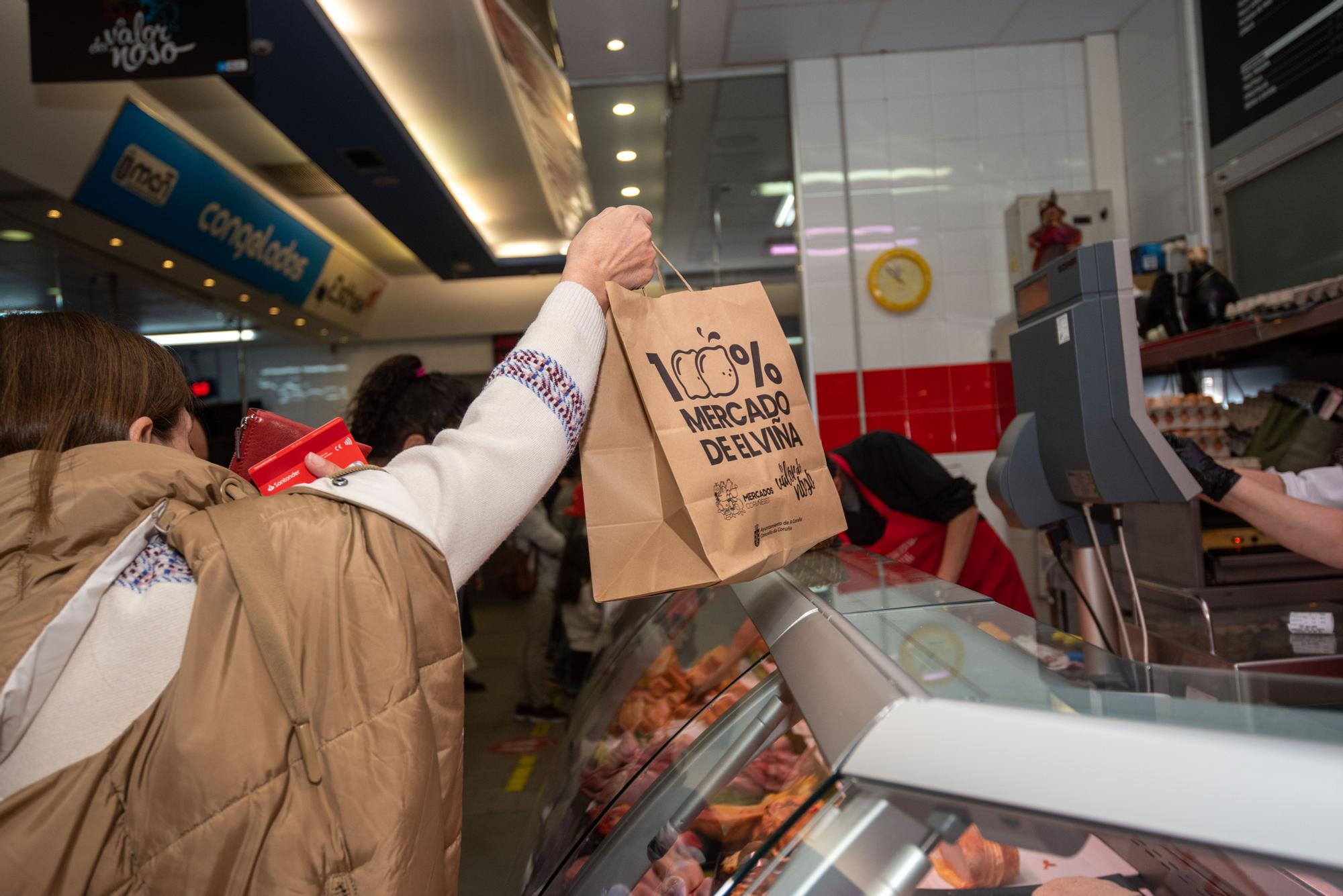 El mercado de Elviña celebra su plena ocupación