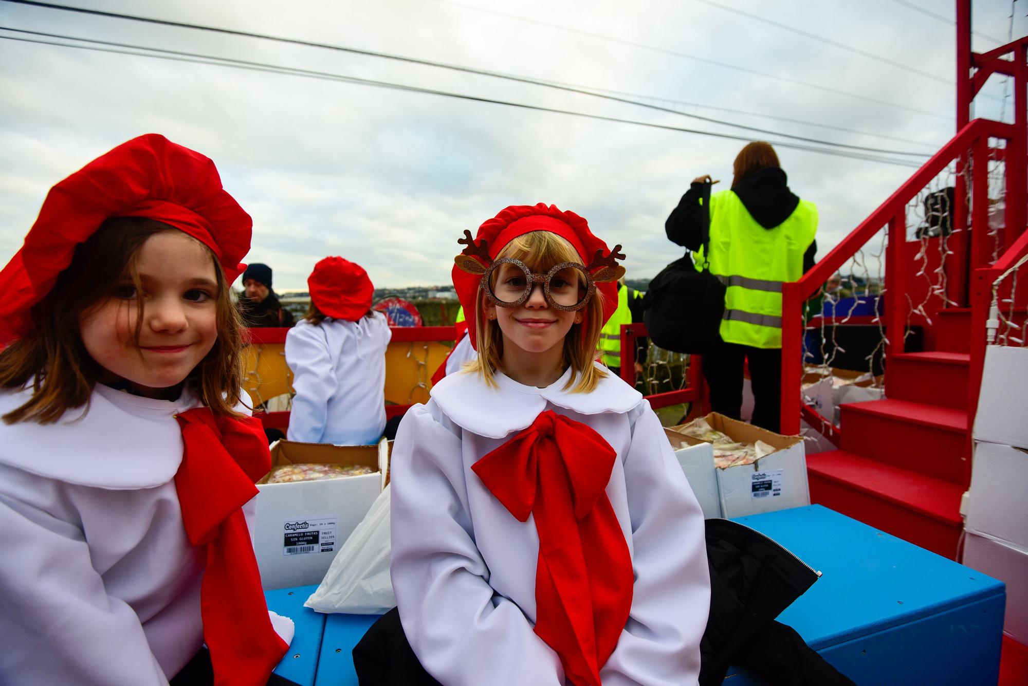 Todas las imágenes de la cabalgata de Reyes Magos 2023 en A Coruña