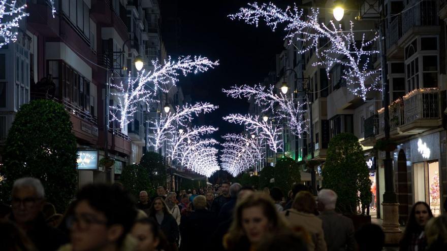 Cerca de 600.000 euros para alumbrar el municipio durante la próxima Navidad