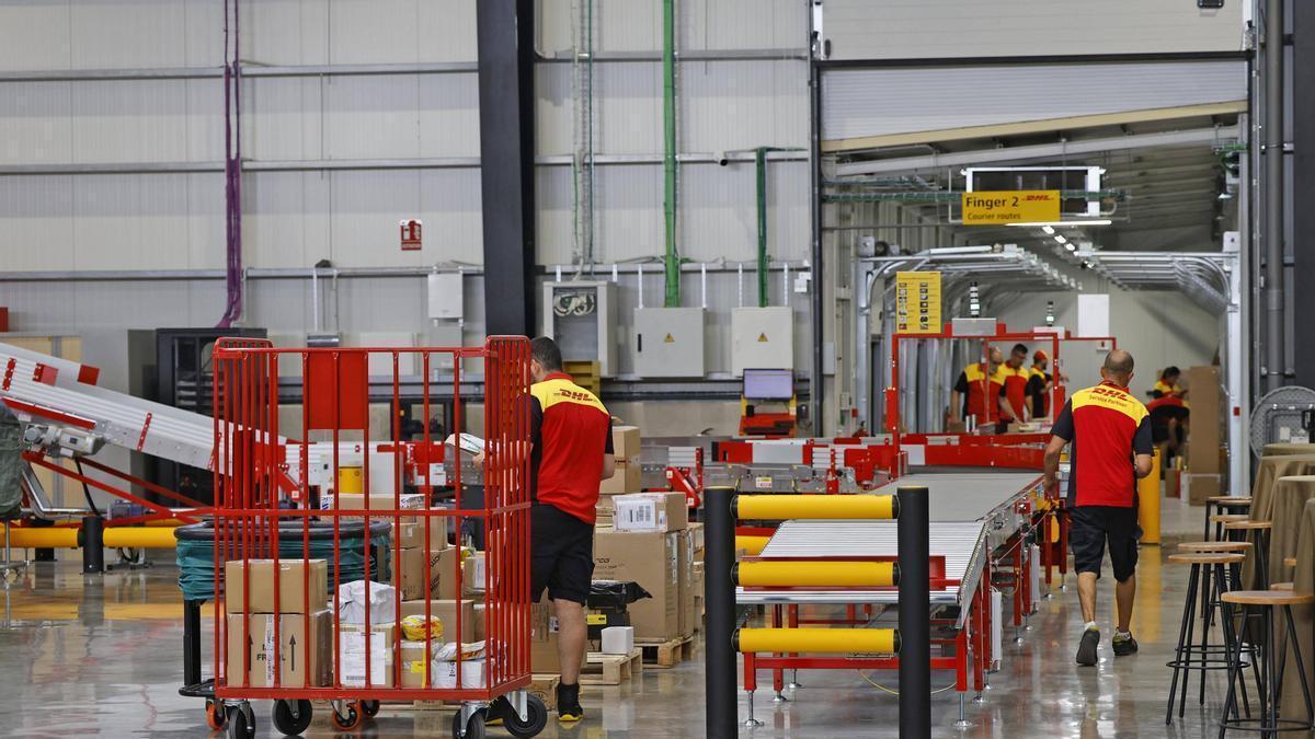 Les imatges del nou centre de DHL a Vilablareix