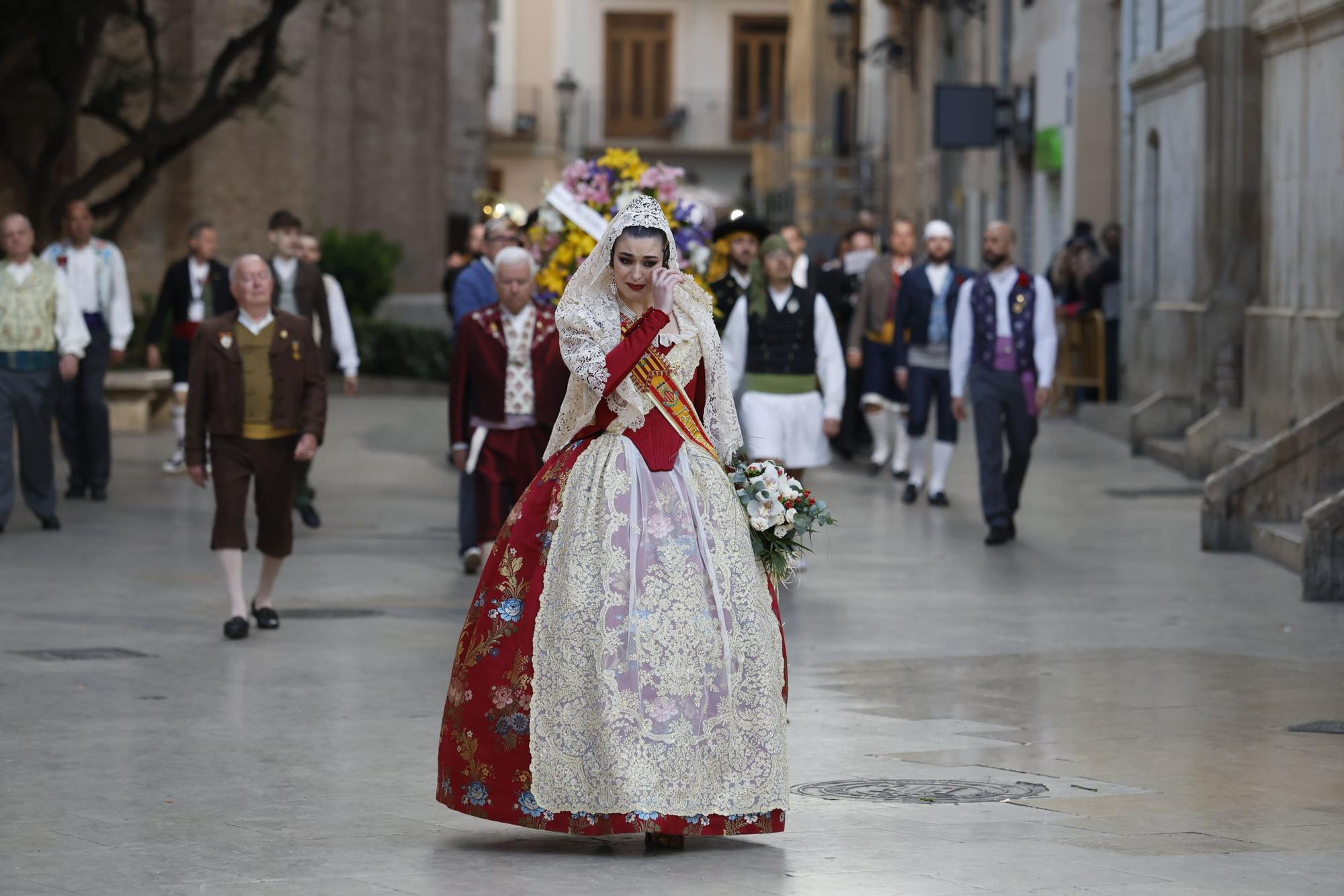 Ofrenda 2023 | Falleras Mayores e Infantiles de comisiones del 17 de Marzo (I)