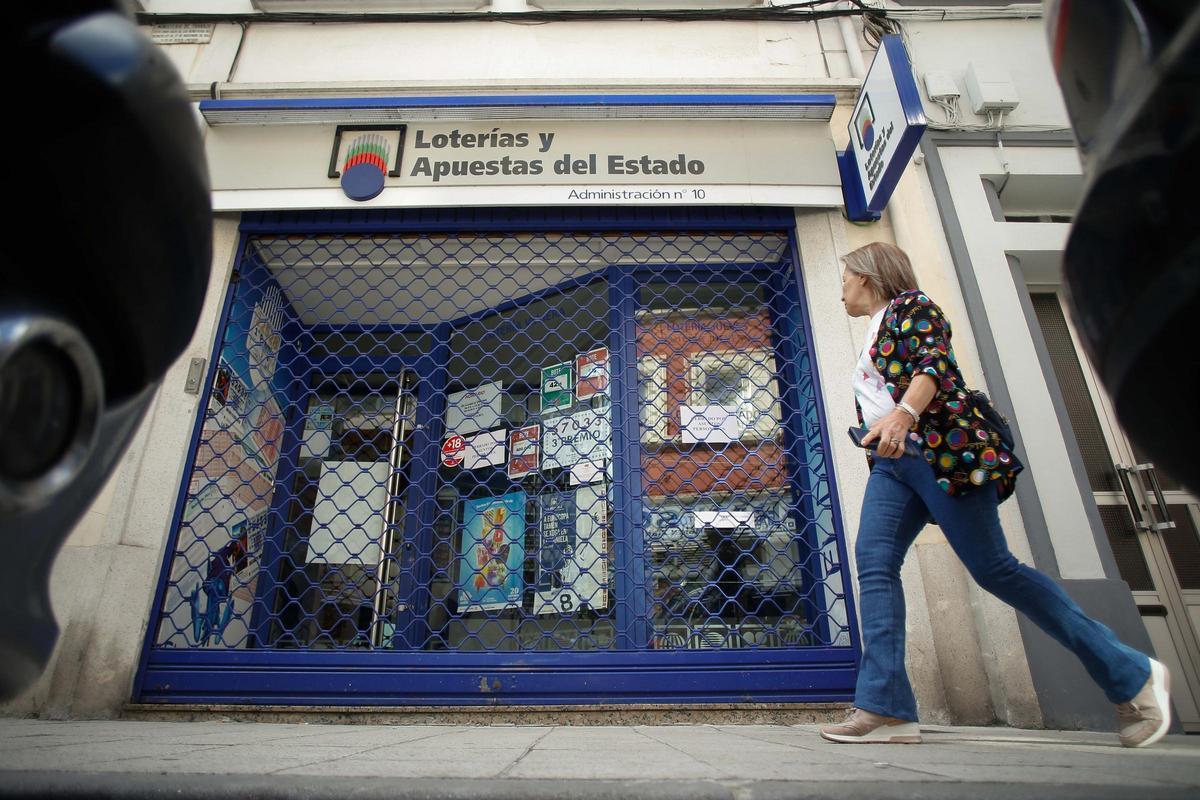 Archivo - Una Administración de Loterías en imagen de archivo.