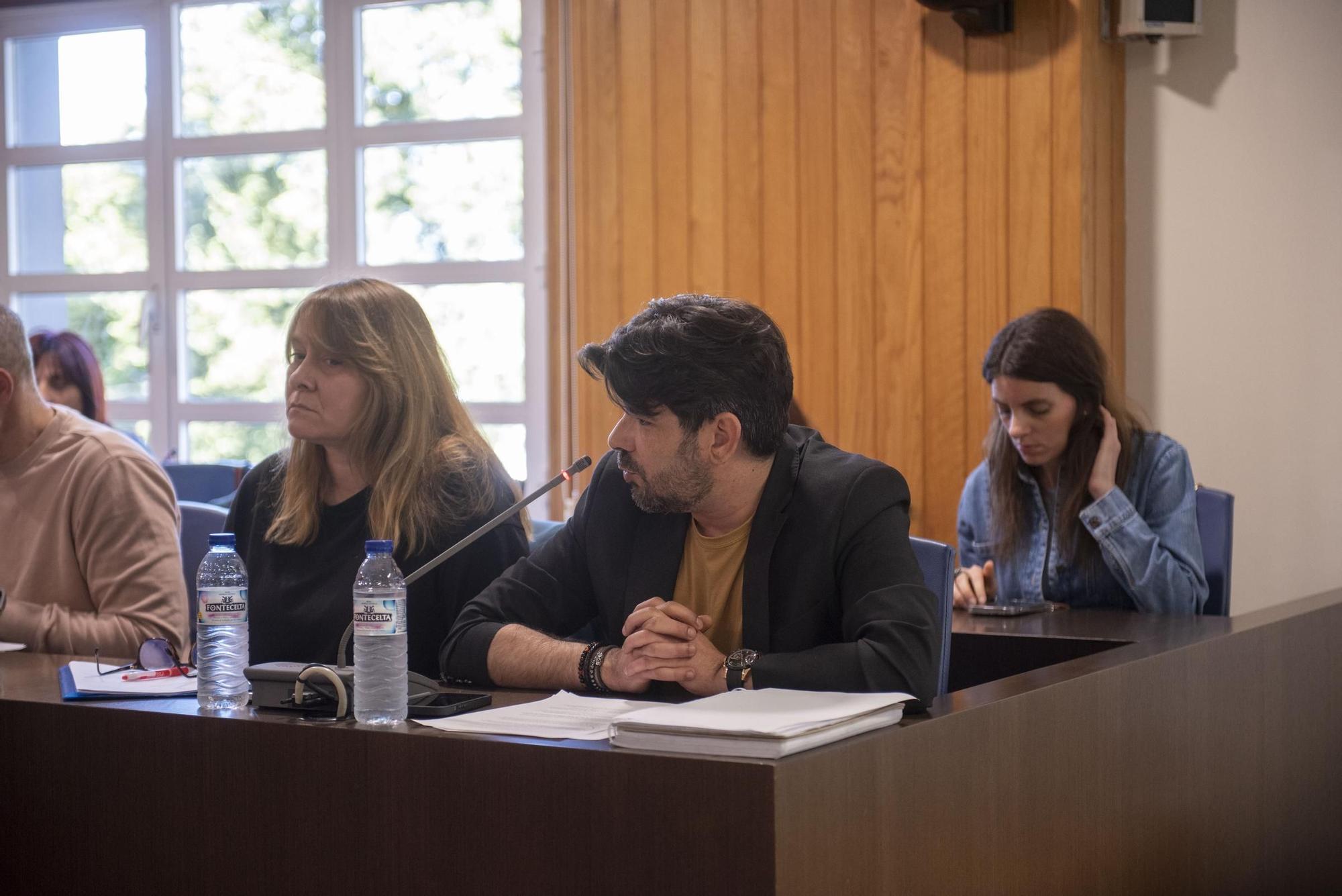 Último pleno de María Pan como alcaldesa de Cambre