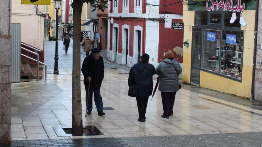 Fin de semana de lluvias y con alerta por fuerte oleaje y viento en Asturias