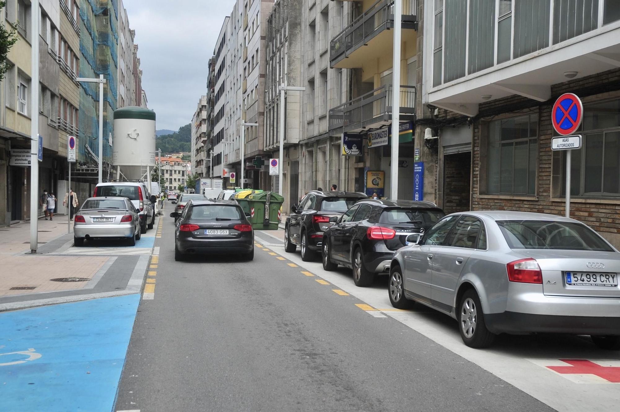 Un vecino encuentra un lanzagranadas sobre un contenedor de la calle  Echegaray de Pontevedra - Faro de Vigo