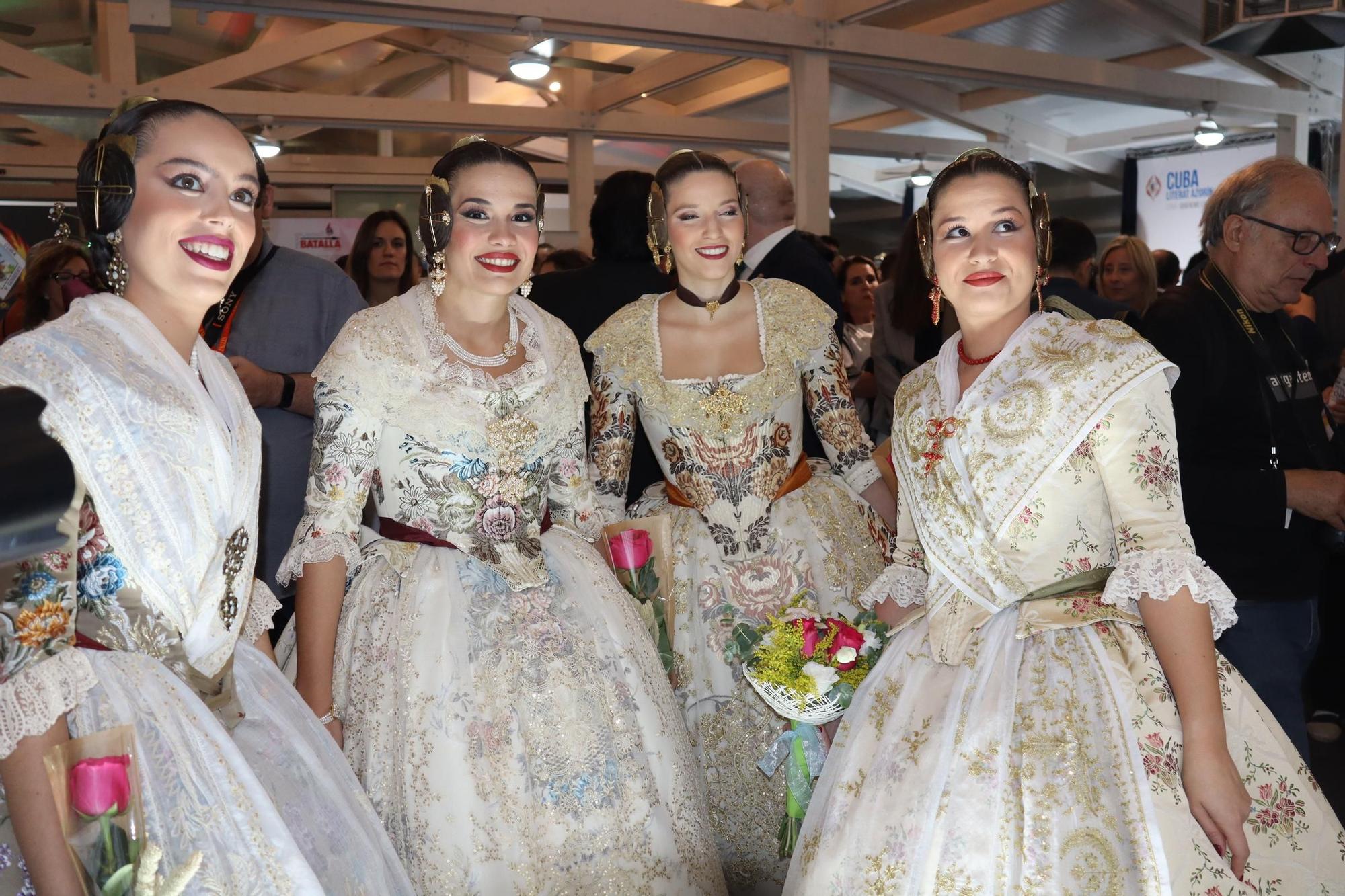 La primera gran prueba de María Estela, Marina y las cortes en la Festa per a Tots