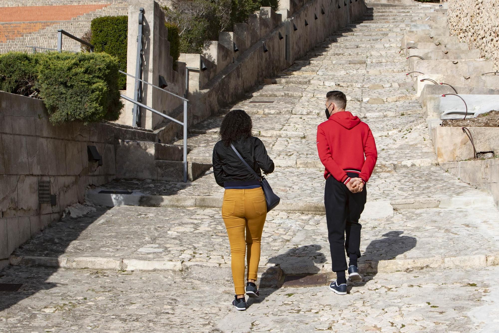 Xàtiva avanza hacia un turismo inclusivo en el castillo