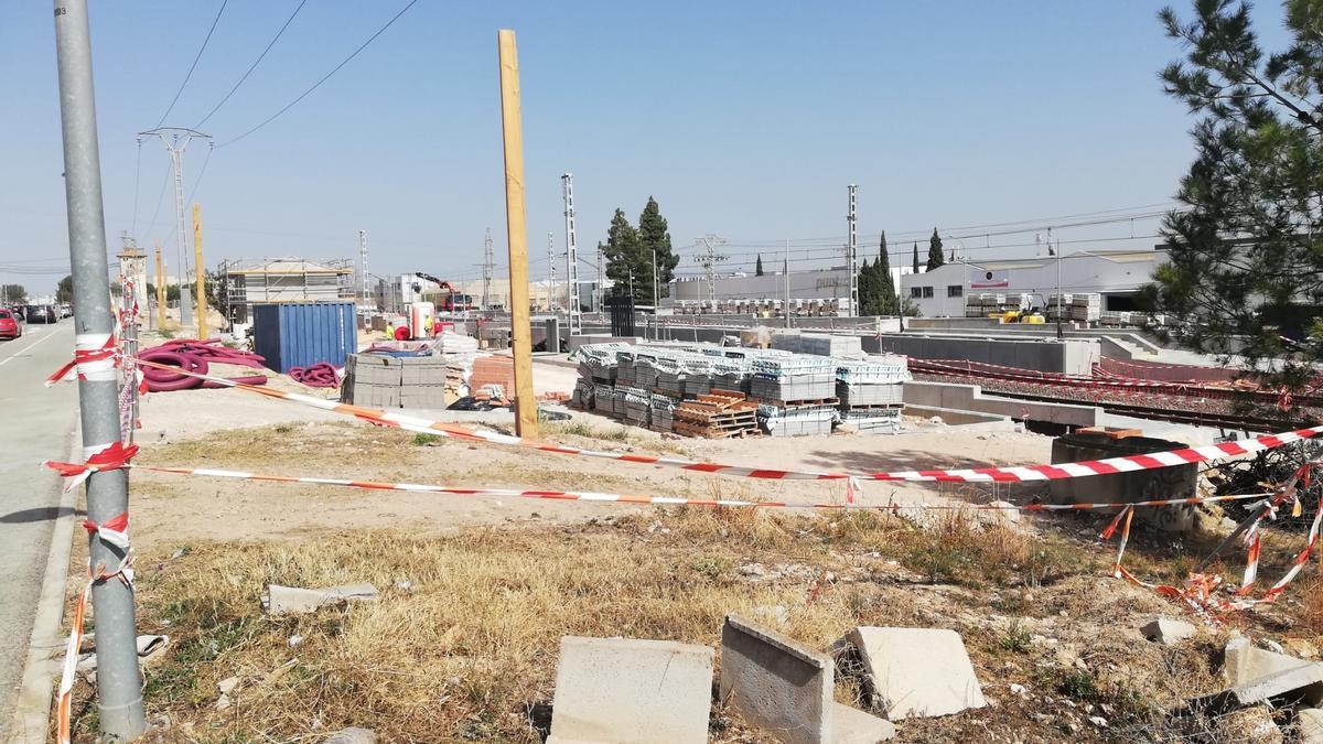 Obras del metro de la L2 en Fuente del Jarro.