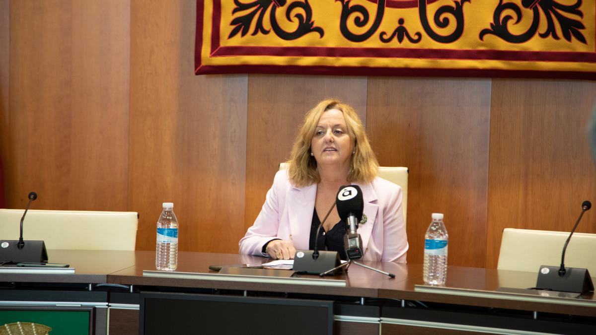 La alcaldesa de Calp, Ana Sala, durante la rueda de prensa que ha ofrecido este miércoles