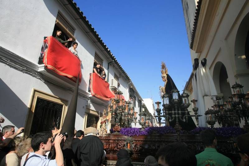 Imágenes del Viernes Santo en Córdoba