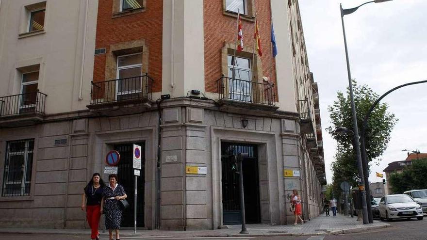 Edificio de la Seguridad Social en Zamora.