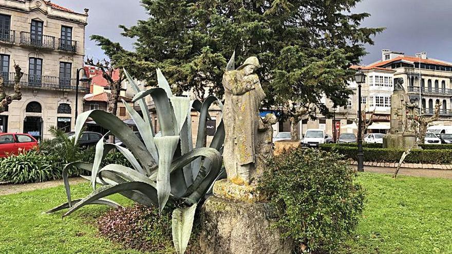 “A volta do mar”, de Xoán Piñeiro, en la Alameda Vella. |   // G.N.