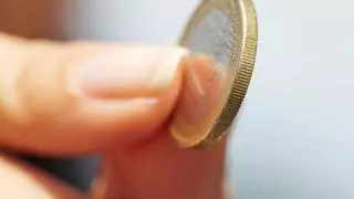 El sencillo truco de la moneda en el congelador que puede salvar cientos de vidas esta Navidad: "Atención"