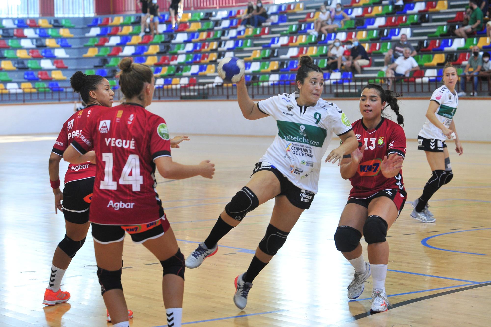 CBM Elche - BM Granollers: un punto agridulce para empezar (25-25)