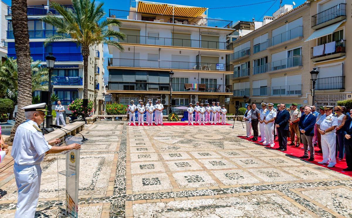 Benidorm homenajea a los Caídos en la Mar y al Arma Submarina