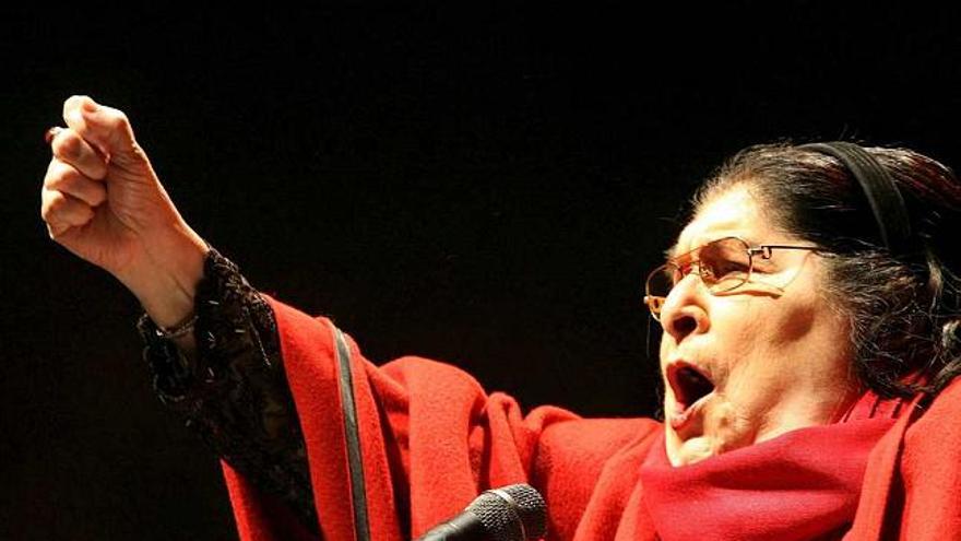 Fallece Mercedes Sosa, icono de la lucha contra la dictadura argentina